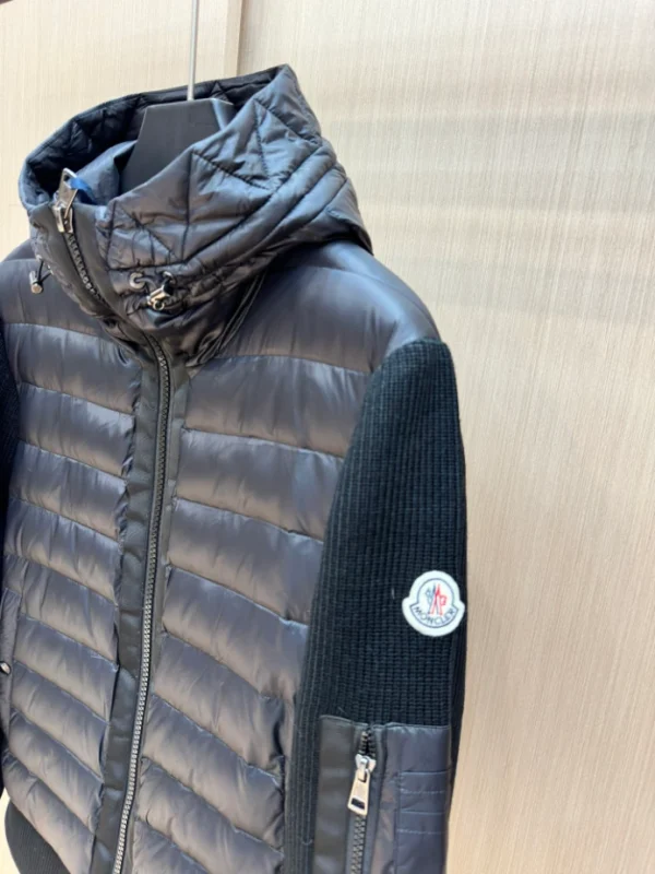 Moncler Jacket - MK078