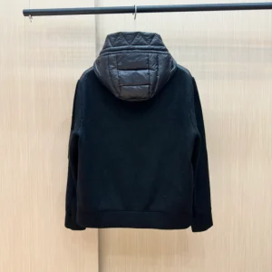 Moncler Jacket - MK078