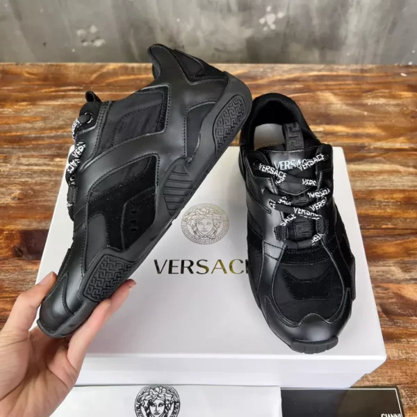 Versace Galaxia Sneakers - VES18