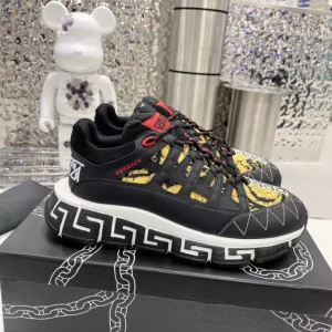 Versace Trigreca Barocco Print Sneakers - VES08